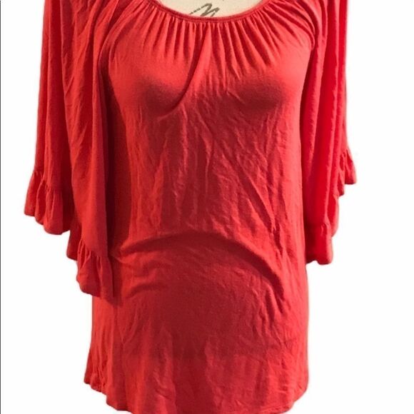 The Hanger Medium Women's Long Sleeve Tunic - Picture 9 of 9